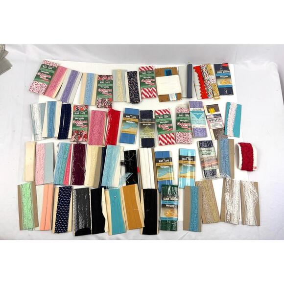 VTG Large MIX Rick Rack Trim Bias Tape Lace Seam Binding Assorted Colors 55+ - Picture 1 of 9